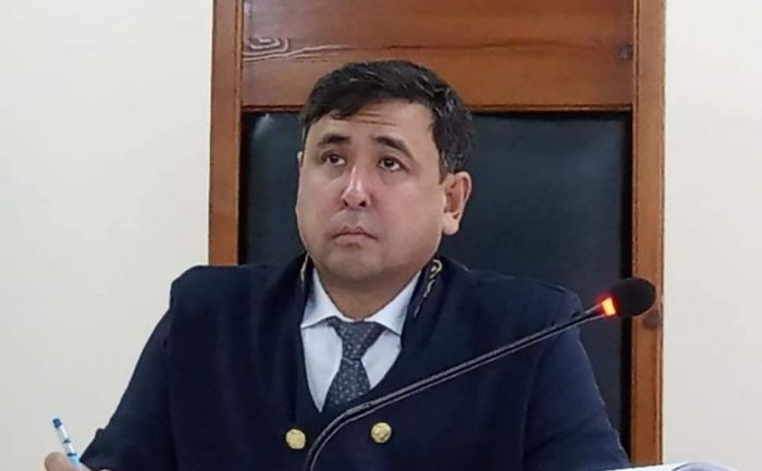 Астанадағы қылмыстық істер жөніндегі сот төрағасына қатысты даулы іс өршіп тұр
