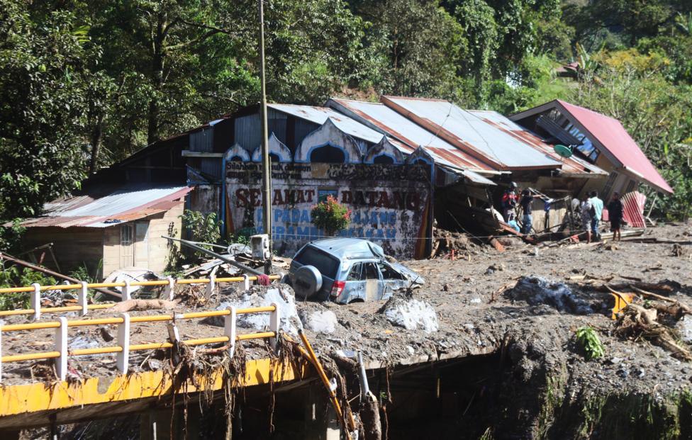 Оңтүстік-Шығыс Азияны жойқын су тасқыны жайлады: жүздеген адам қаза тапты, әлем елдері қайғыра көңіл айтуда